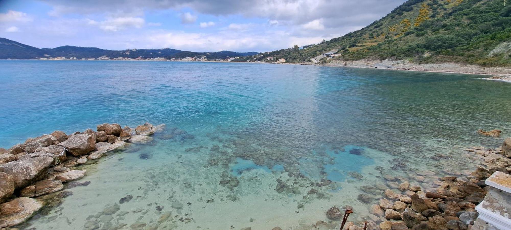 Hidden Paradise Agios Georgios Pagon Exterior photo